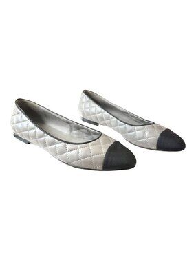 Chanel CC Quilted Cap Toe Ballet Flats Gray Black Leather EU 36.5 US 5.5-6